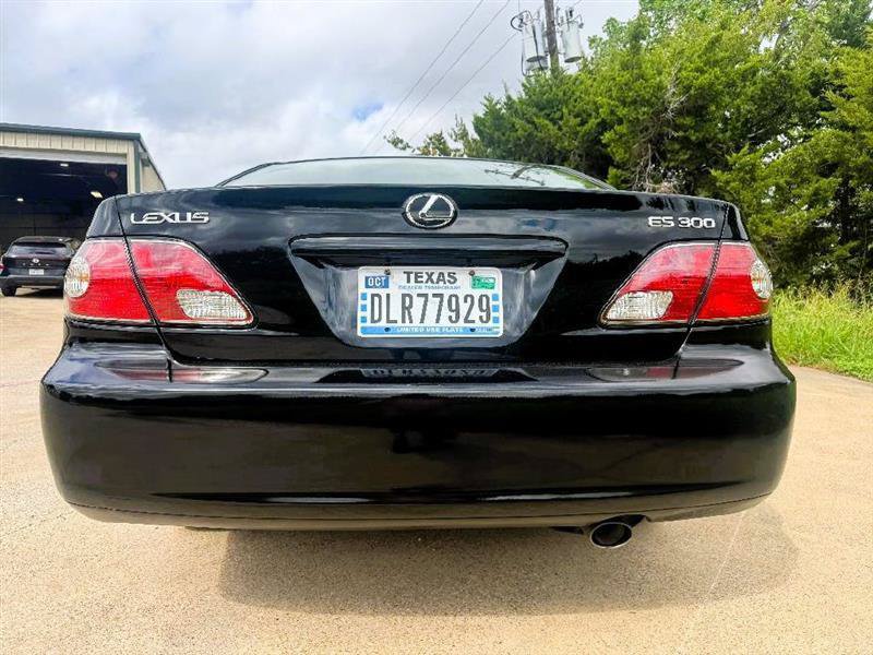 Used 2002 Lexus ES 330 FWD image 17
