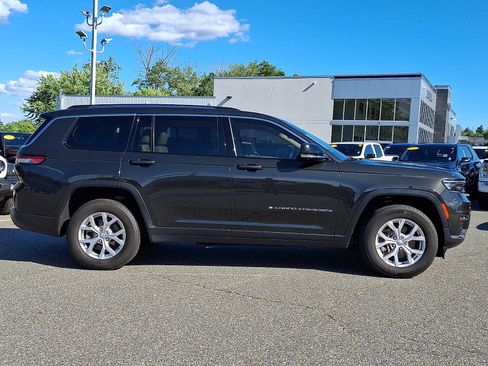 Used 2022 Jeep Grand Cherokee L Limited w/ Luxury Tech Group II AWD/4WD image 7
