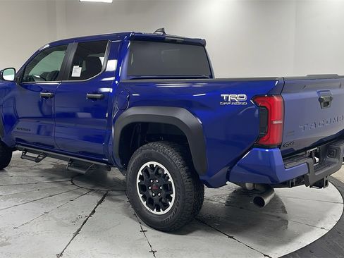 New 2025 Toyota Tacoma TRD Off-Road image 7