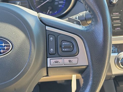 Used 2017 Subaru Legacy 2.5i Premium image 24