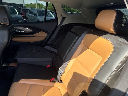 Used 2020 GMC Terrain SLT w/ Preferred Package FWD image 12
