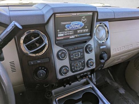 Used 2015 Ford F250 Lariat w/ Chrome Package image 11