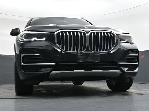 Used 2023 BMW X5 xDrive40i w/ Premium Package image 37