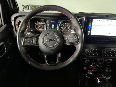 Used 2024 Jeep Wrangler Unlimited Rubicon 392 image 14