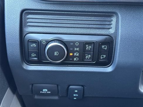 New 2026 Ford F250 Lariat w/ Black Appearance Package AWD/4WD image 16