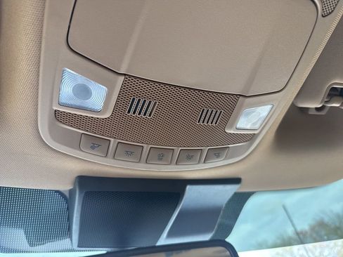 Used 2022 Ford F350 Lariat w/ Chrome Package image 24