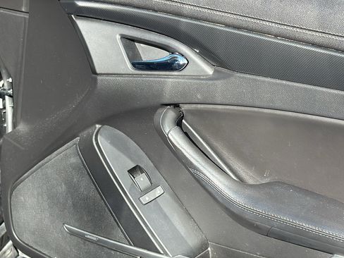 Used 2011 Cadillac CTS Sedan image 27