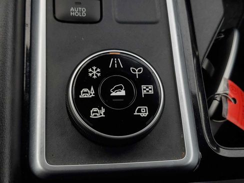 Used 2023 Nissan Pathfinder Platinum w/ Cargo Package AWD/4WD image 31