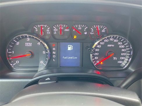 Used 2018 Chevrolet Silverado 1500 Custom w/ Custom Convenience Package image 16