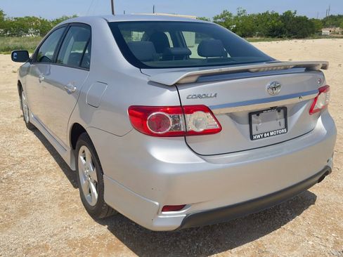 Used 2012 Toyota Corolla S image 8