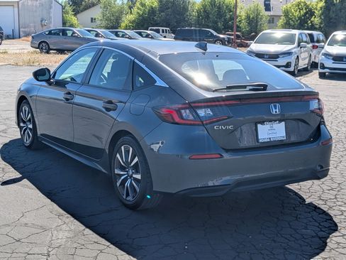 Used 2023 Honda Civic EX-L image 8