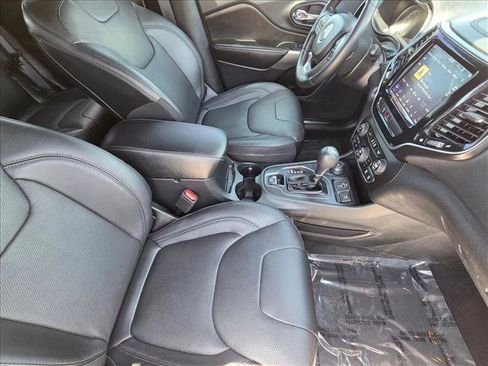 Used 2019 Jeep Cherokee High Altitude AWD/4WD image 19