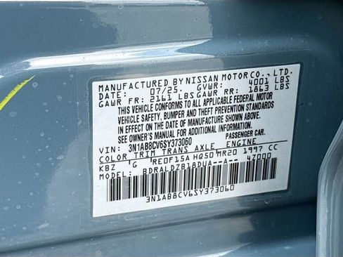 New 2025 Nissan Sentra SV w/ Trunk Package image 19