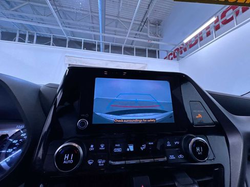 Used 2024 Toyota RAV4 LE image 26