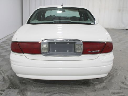 Used 2005 Buick Le Sabre Custom image 25