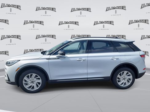 New 2026 Lincoln Corsair Premiere image 2