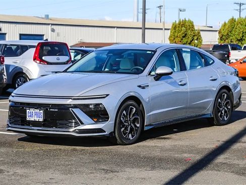 Used 2024 Hyundai Sonata SEL image 4