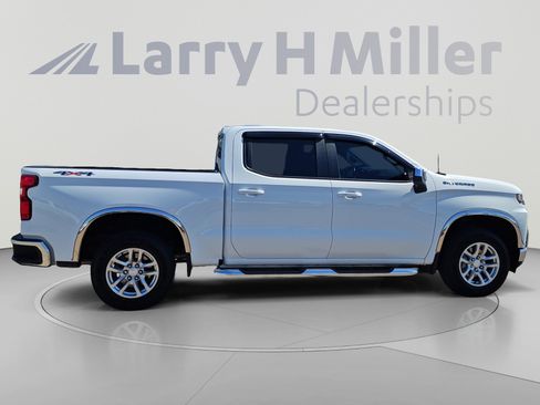 Used 2021 Chevrolet Silverado 1500 LT w/ Bed Protection Package AWD/4WD image 6