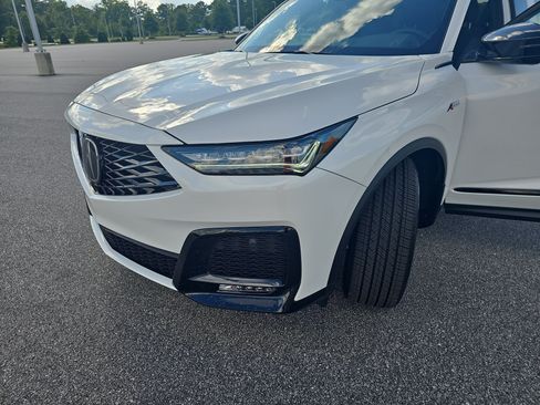Certified 2026 Acura MDX A-Spec AWD/4WD image 32