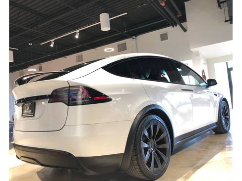 Used 2022 Tesla Model X Long Range image 13