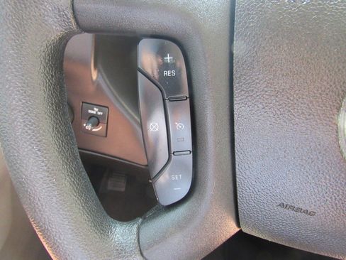 Used 2020 Chevrolet Express 2500 LT w/ LT Preferred Equipment Group RWD image 33