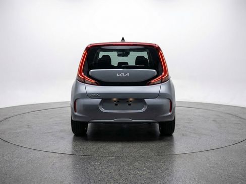 Used 2025 Kia Soul LX w/ LX Technology Package image 7