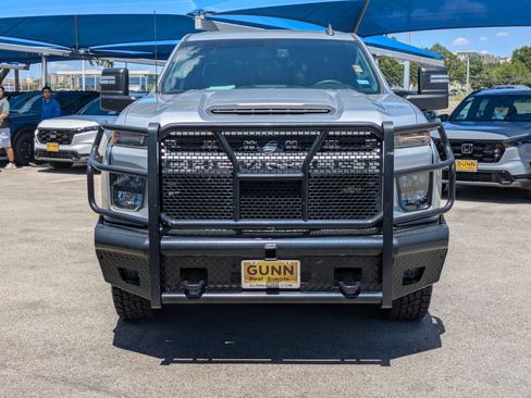 Used 2020 Chevrolet Silverado 2500 Custom w/ Custom Value Package AWD/4WD image 8