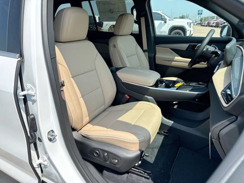 New 2026 Buick Enclave Preferred w/ Power Package FWD image 25