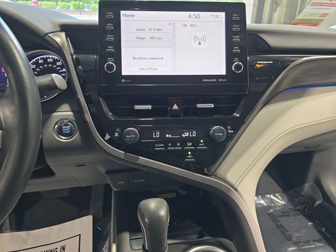 Certified 2023 Toyota Camry XLE FWD image 19