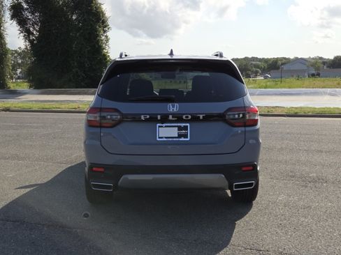 New 2026 Honda Pilot EX-L image 16