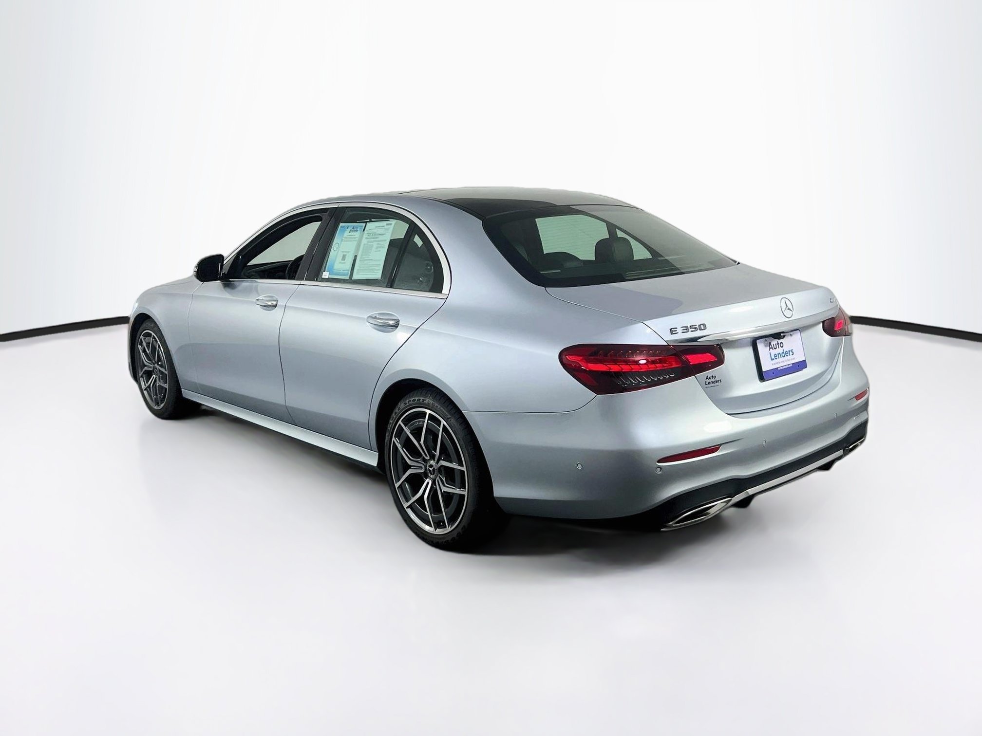 Used 2021 Mercedes-Benz E 350 4MATIC Sedan image 7