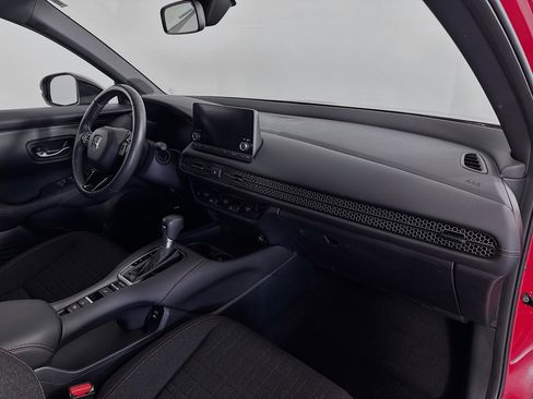 Certified 2024 Honda HR-V Sport image 27