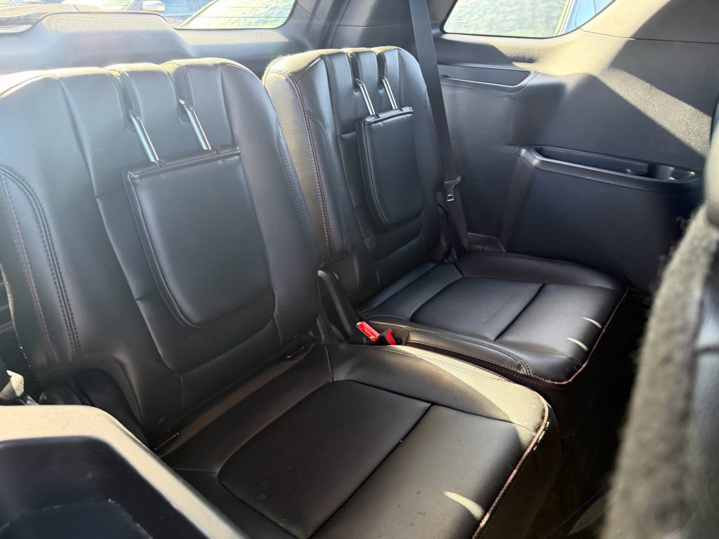 Used 2016 Ford Explorer Sport w/ Equipment Group 401A AWD/4WD image 16