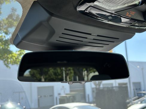 Used 2026 BMW X7 xDrive40i w/ M Sport Package image 30