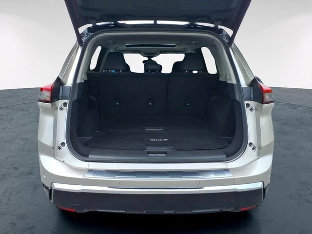 Used 2025 Nissan Rogue Platinum w/ Platinum Premium Package AWD/4WD image 11