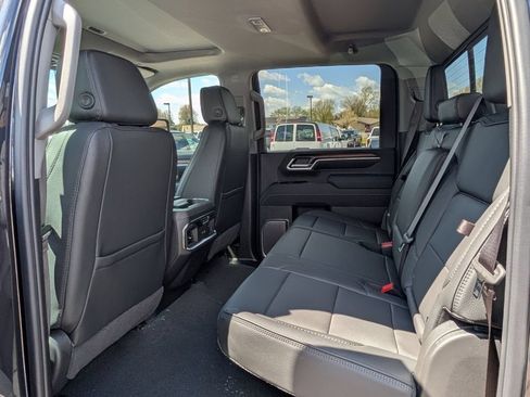 New 2026 GMC Sierra 3500 Denali w/ Denali Reserve Package AWD/4WD image 39