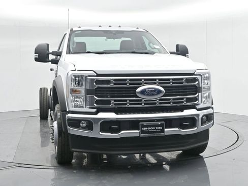 New 2024 Ford F450 XL w/ XL Chrome Package image 14