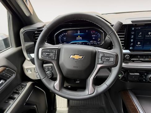 Certified 2025 Chevrolet Silverado 3500 High Country w/ High Country Premium Package AWD/4WD image 12