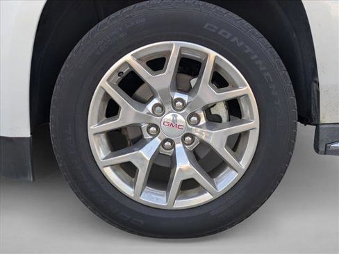 Used 2016 GMC Yukon XL SLT w/ Open Road Package image 8