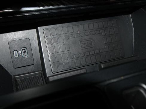Used 2022 Ford F150 Lariat AWD/4WD image 20