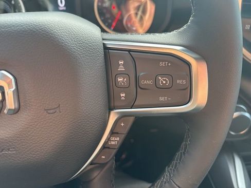 New 2026 RAM 1500 4x4 Crew Cab image 14