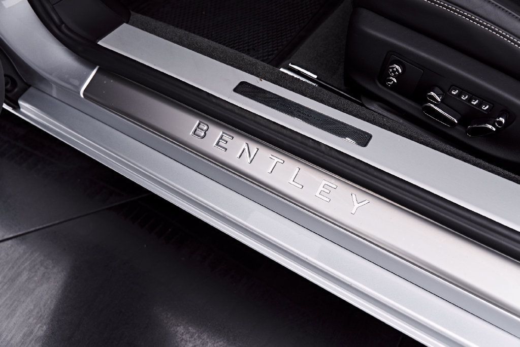 Used 2020 Bentley Continental GT AWD/4WD image 39