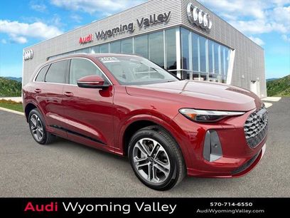 Certified 2025 Audi Q5 Premium w/ Convenience Package