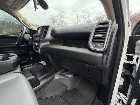 Used 2020 RAM 5500 Tradesman w/ Chrome Appearance Group image 46