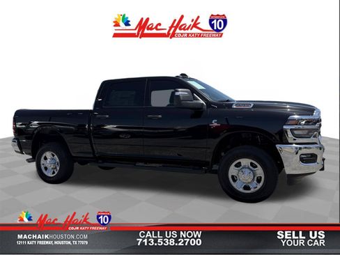Used 2025 RAM 2500 Tradesman AWD/4WD image 1