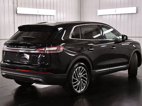 Used 2019 Lincoln Nautilus Reserve image 7