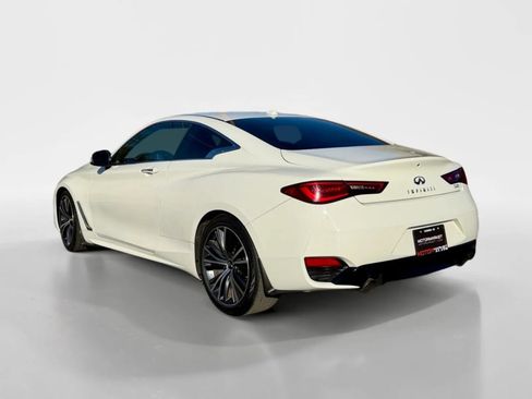 Used 2020 INFINITI Q60 3.0t image 2