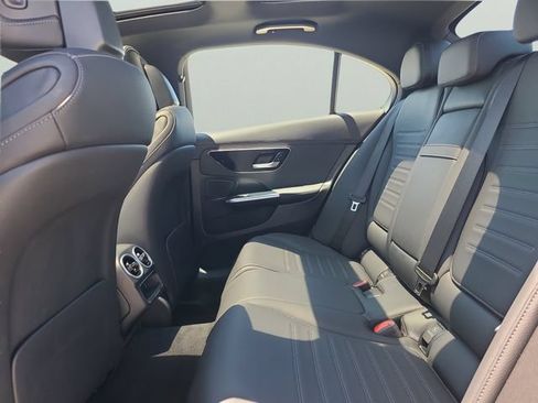 Used 2023 Mercedes-Benz C 300 Sedan image 9