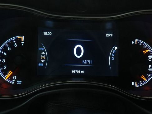 Used 2018 Jeep Grand Cherokee High Altitude image 46