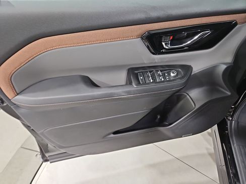 New 2026 Subaru Forester Sport AWD/4WD image 10